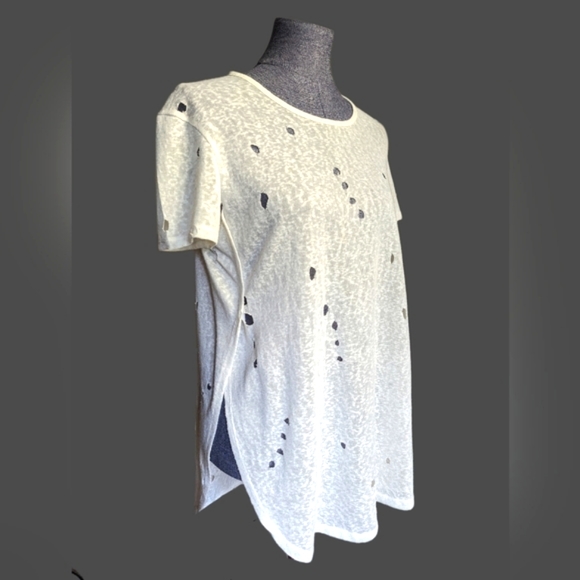 GUESS NEW Burnout Cutout Detail Top - Picture 2 of 6